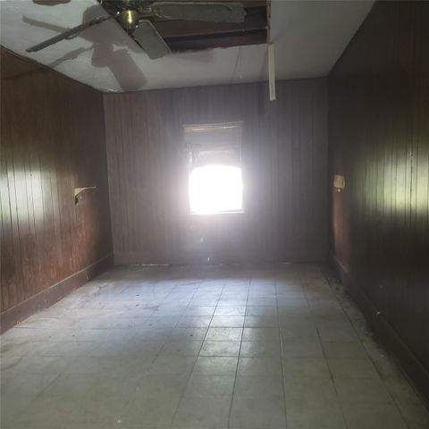 6102 Belcrest Street, Houston, TX 77033