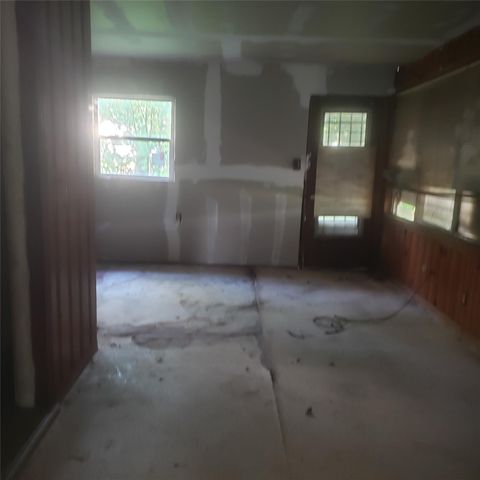 6102 Belcrest Street, Houston, TX 77033