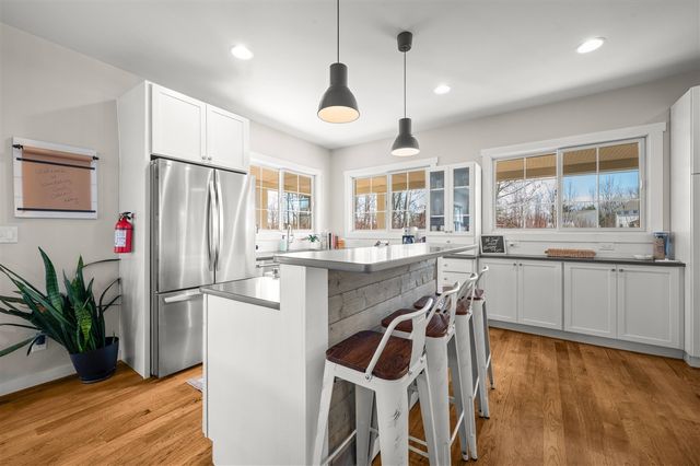 5553 Hidden Pond Lane, Sawyer, MI 49125