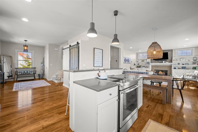 5553 Hidden Pond Lane, Sawyer, MI 49125