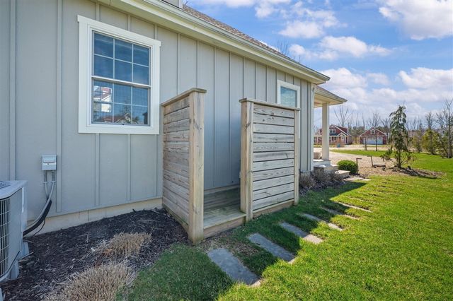 5553 Hidden Pond Lane, Sawyer, MI 49125