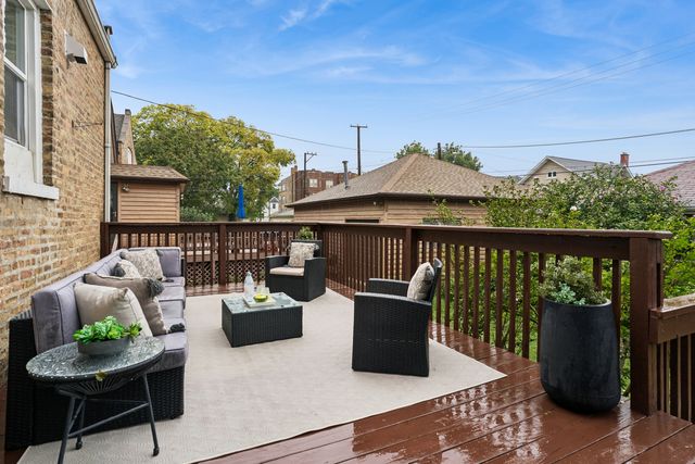612 Hannah Avenue, Forest Park, IL 60130