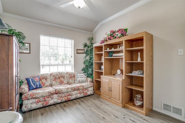 953 Mesa Vista Drive, Crowley, TX 76036
