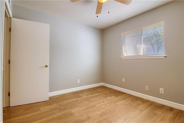 2122 Hancock DR 105, Austin, TX 78756