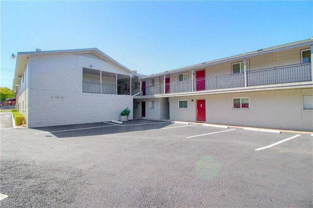 2122 Hancock DR 105, Austin, TX 78756