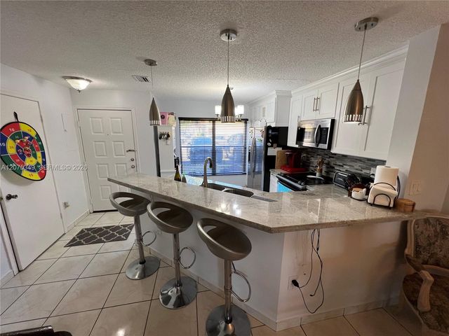 5214 NW 190th Street, Miami Gardens, FL 33055