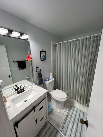 5214 NW 190th Street, Miami Gardens, FL 33055
