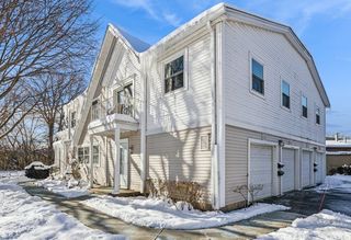 1142 Inverrary Lane D-86, Deerfield, IL 60015