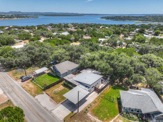 1630 Canyon Edge, Canyon Lake, TX 78133