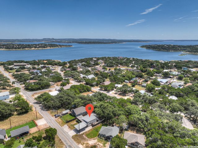 1630 Canyon Edge, Canyon Lake, TX 78133