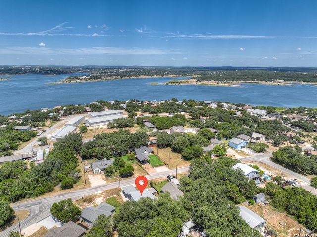 1630 Canyon Edge, Canyon Lake, TX 78133