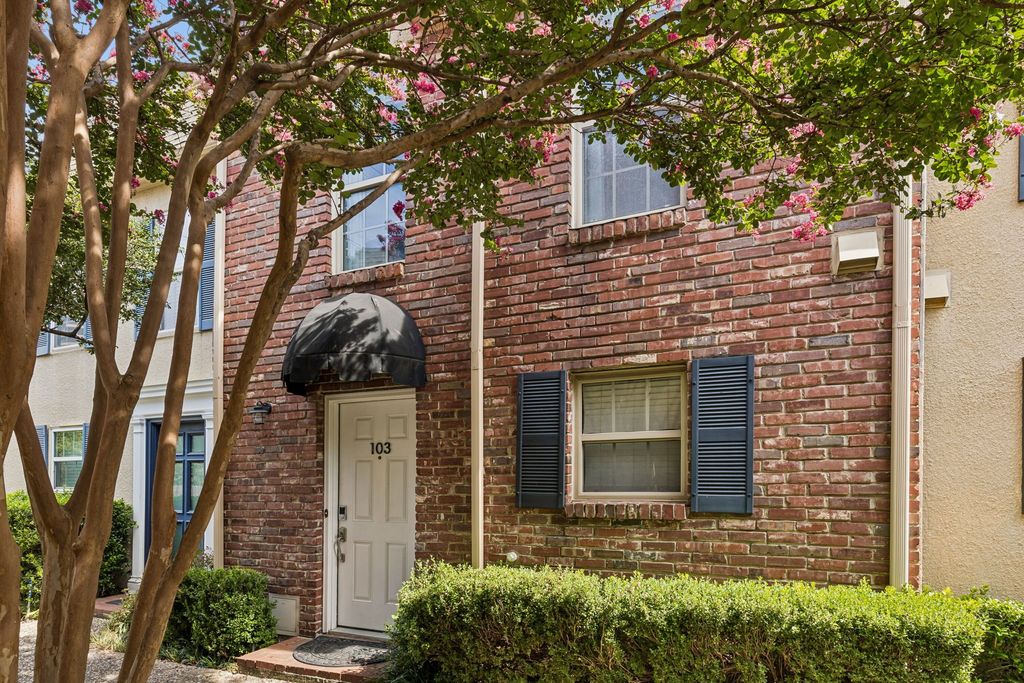 4017 Buena Vista Street 103, Dallas, TX 75204