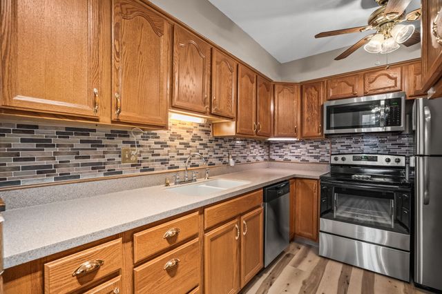 323 Forest Park Rd Apt 7-4, Madison, TN 37115