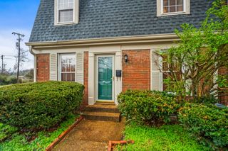 323 Forest Park Rd Apt 7-4, Madison, TN 37115