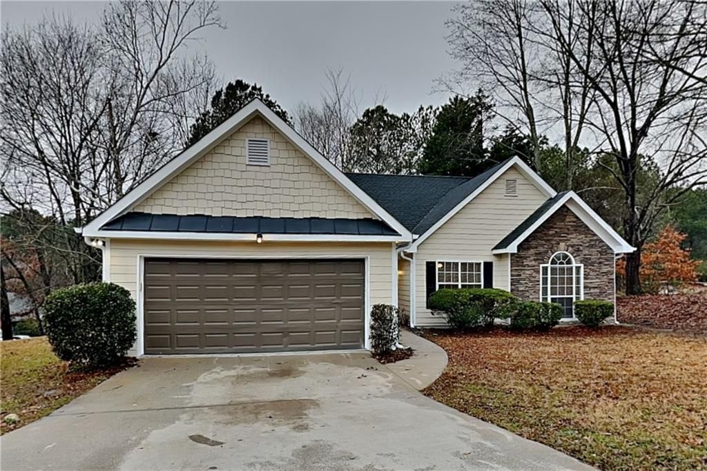 1280 Waterwood Drive, Loganville, GA 30052