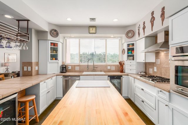 41457 E Sunset Hills Road, Marana, AZ 85658