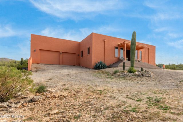 41457 E Sunset Hills Road, Marana, AZ 85658