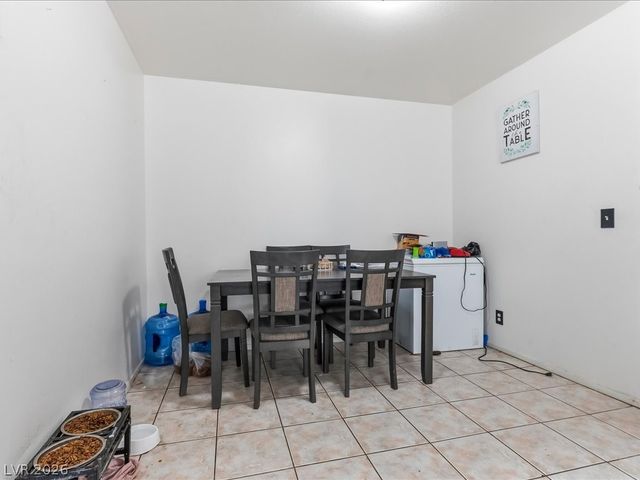 6648 Gazelle Drive, Las Vegas, NV 89108