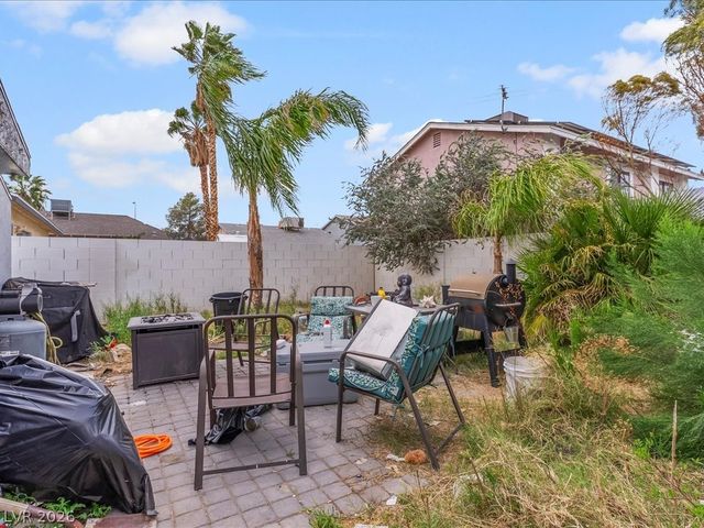 6648 Gazelle Drive, Las Vegas, NV 89108