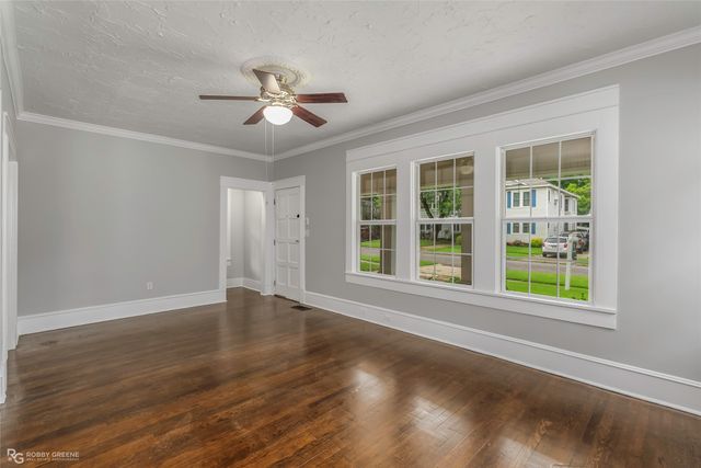 409 Forest Avenue, Shreveport, LA 71104