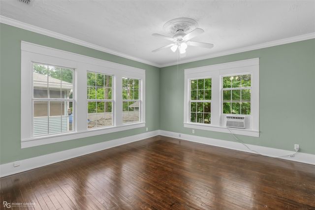 409 Forest Avenue, Shreveport, LA 71104