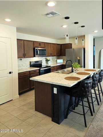 18141 W YAVAPAI Street, Goodyear, AZ 85338