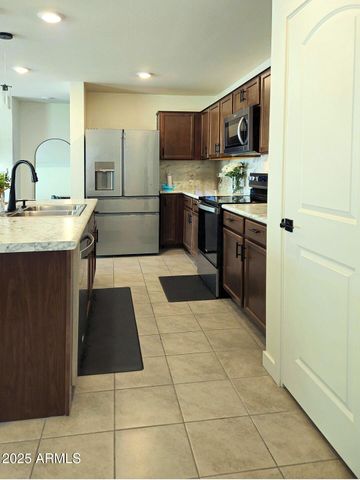 18141 W YAVAPAI Street, Goodyear, AZ 85338