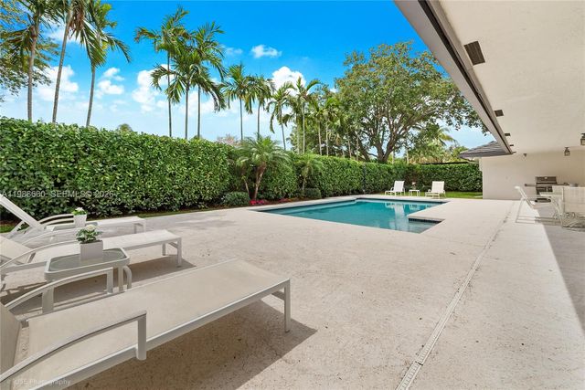 10422 SW 121st Street, Miami, FL 33176