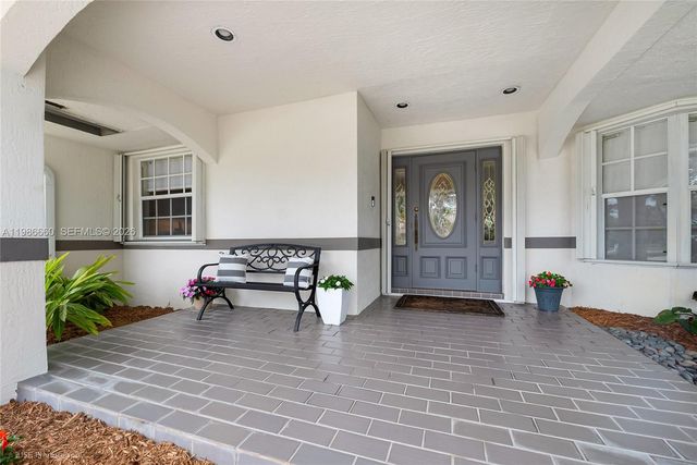 10422 SW 121st Street, Miami, FL 33176