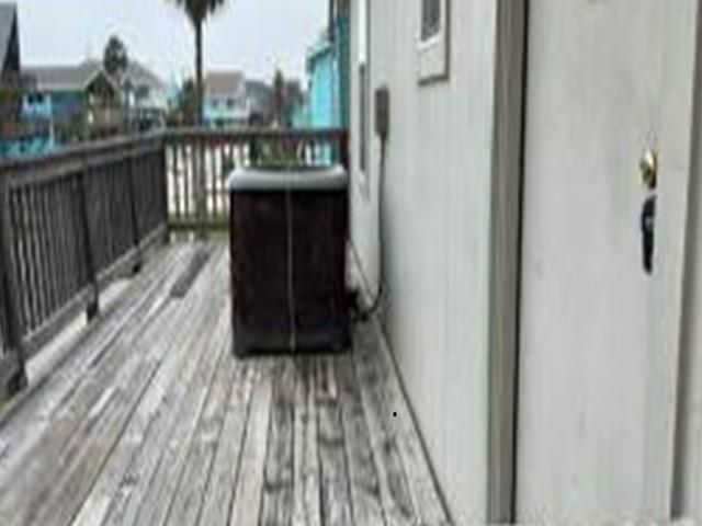 12925 John Reynolds Road, Galveston, TX 77554