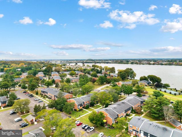 1078 HARBOUR DR, Palmyra, NJ 08065
