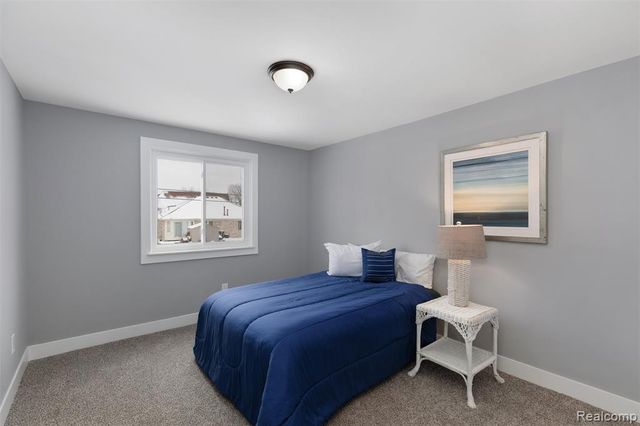 39122 Roland Drive, Sterling Heights, MI 48310