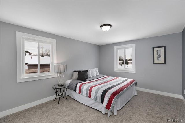 39122 Roland Drive, Sterling Heights, MI 48310