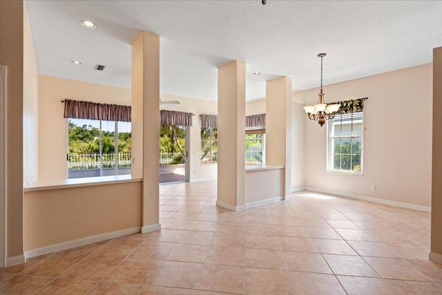4922 SE Heartleaf Terrace, Hobe Sound, FL 33455