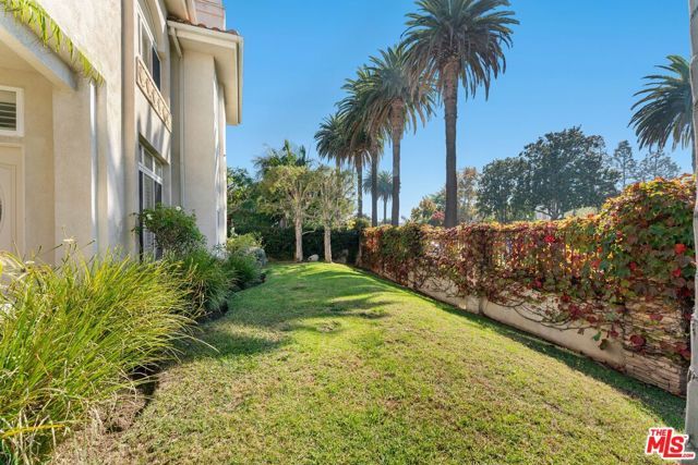 11840 Rowles Court, Los Angeles, CA 90066