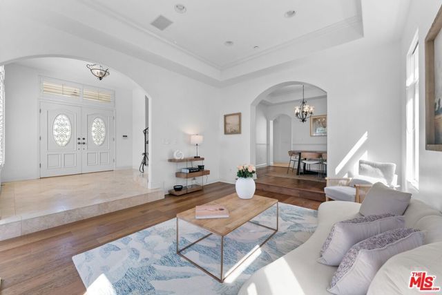 11840 Rowles Court, Los Angeles, CA 90066