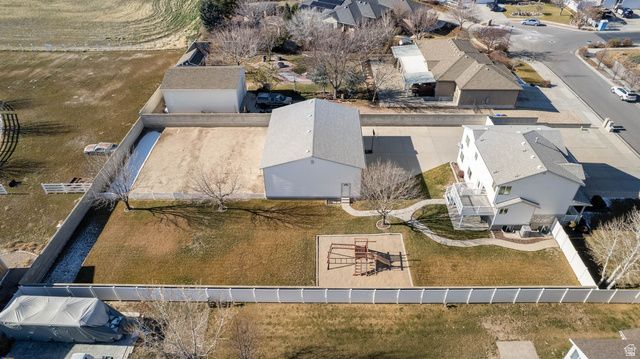 5339 WEST LEGACY HILL DR, West Jordan, UT 84081