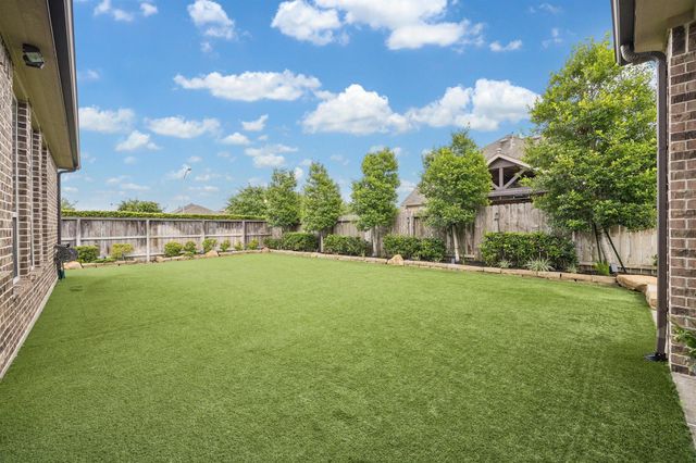 13303 Spurlin Meadow Drive, Tomball, TX 77377
