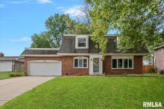 64 Marchelle Avenue, Springfield, IL 62702
