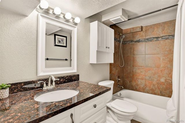 7530 Johnson Street, Arvada, CO 80005