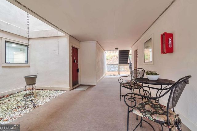 1502 Huntingdon chase, Atlanta, GA 30350