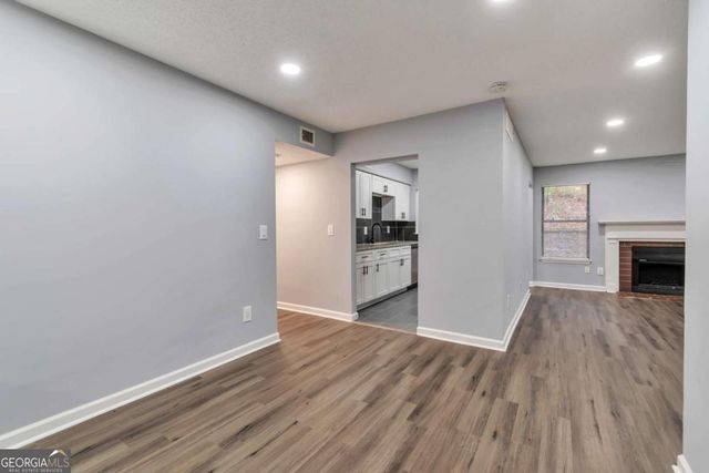 1502 Huntingdon chase, Atlanta, GA 30350