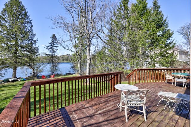 536 S Shore Road, Duanesburg, NY 12053
