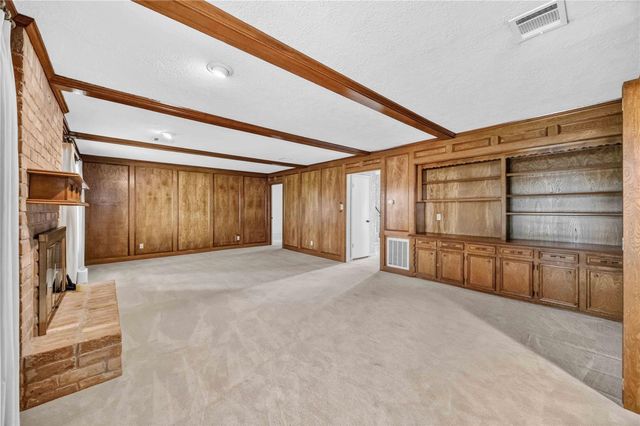 6302 Meadowtrace Drive, Spring, TX 77389