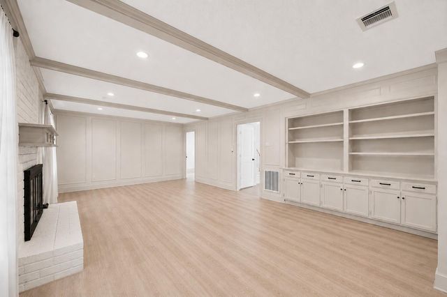 6302 Meadowtrace Drive, Spring, TX 77389