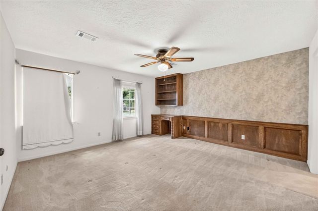 6302 Meadowtrace Drive, Spring, TX 77389