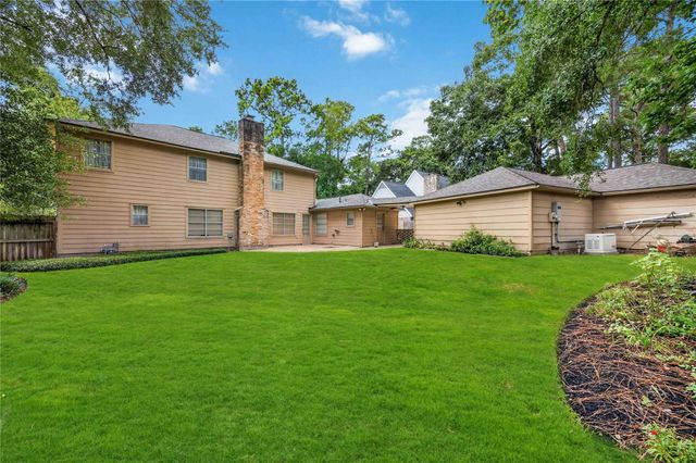 6302 Meadowtrace Drive, Spring, TX 77389
