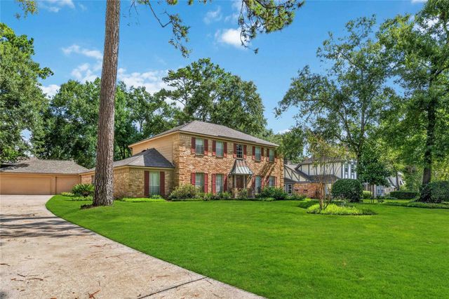6302 Meadowtrace Drive, Spring, TX 77389