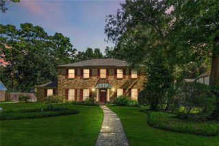 6302 Meadowtrace Drive, Spring, TX 77389