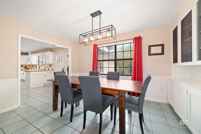 1410 S Juniper Street, Foley, AL 36535
